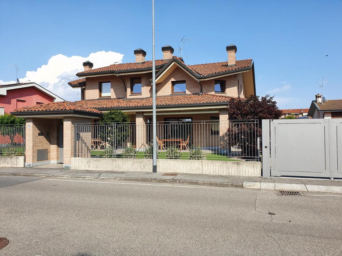 B&B Casa Sara Cassano dʼAdda Eksteriør bilde